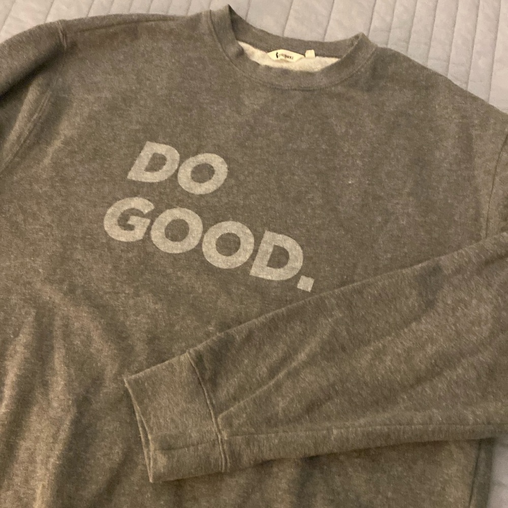 Cotopaxi sweatshirt. Size large. Like new. “Do good.”